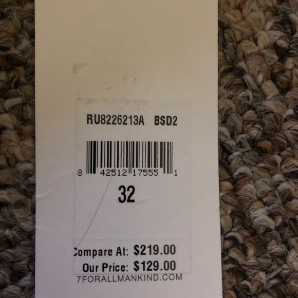 7 For All Mankind Ripped Jeans - Picture 5 of 8